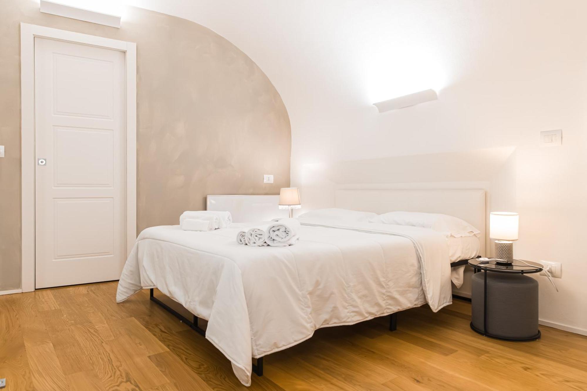 Lilli House - Suite In The Heart Of ボローニャ エクステリア 写真
